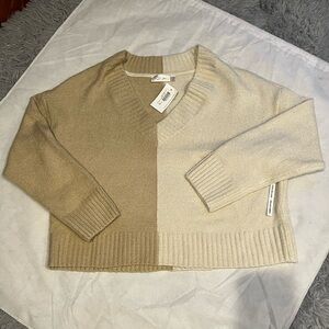 NWT Women’s RD STYLE Cream & Beige  V-Neck Colorblock Sweater Sz L
